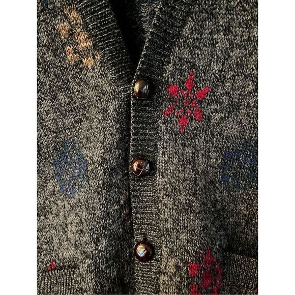 Tricots St. Raphael 100% Virgin Wool Gray Print Vest sz XL EUC - Picture 4 of 7